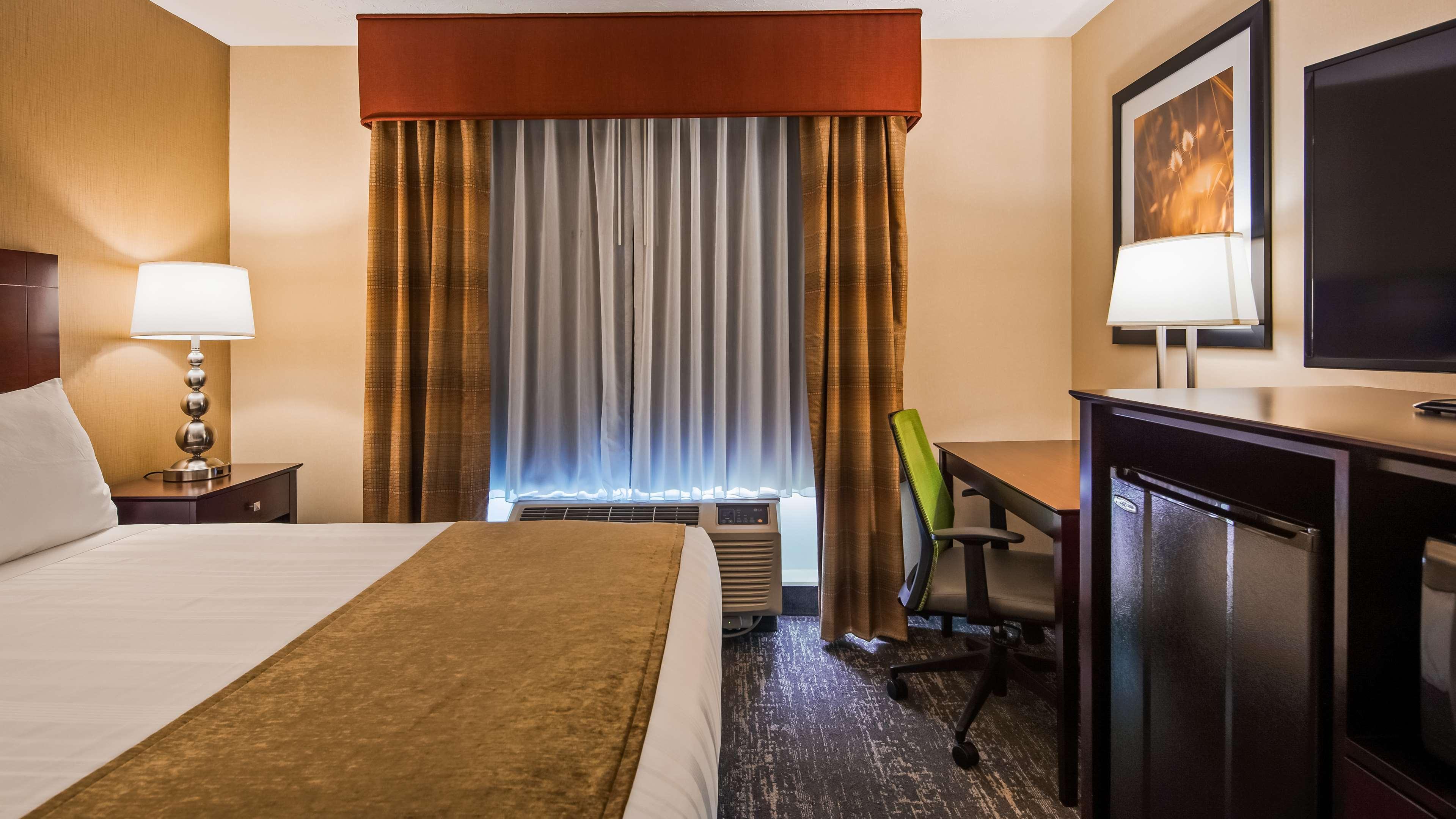 ווינסטון-סאלם Best Western Plus Hanes Mall מראה חיצוני תמונה